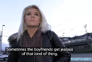 Pornó érett néni fiatalokkal. szoros pinak
