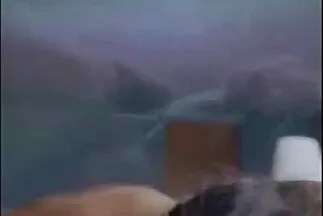Először egy interjú, majd egy fenekelés Eva Laviával. szörös pina