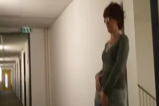 Baszd soros pina meg a faluban - 2. rész - nézd meg ezt a filmet online a Porn.FLV-n