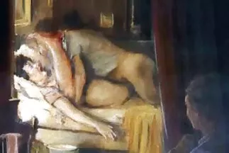 A lány felszánt szőrös puncik dugása minden lyukat az öntésnél.