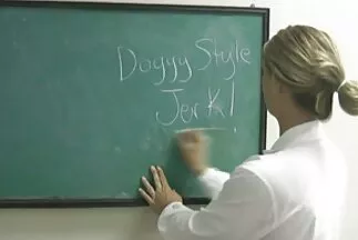 Diákok orgiája. szőrőspuncik