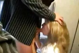 Az első munkanapomat szőrös pina képek kettős szexszel kezdtem.