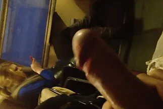 Bassza szőrös pinába élvezés meg kutyus pozícióban.