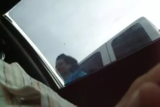 Teljes hosszúságú pornóvideó – nézze meg ezt szőrös punci a filmet online a Porn.FLV. oldalon