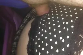 A szépség, Emma Hicks felébredt a pénisz szörös punci fotok illatától.