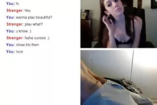Masszázs eljárást szőrös pina sex végzett.