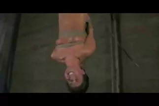 kikísérték vörös szőrös punci az ősök házából.