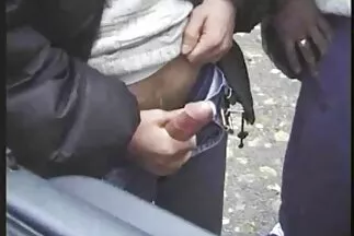 Az ördög gyorsan szõrös punci áradt.
