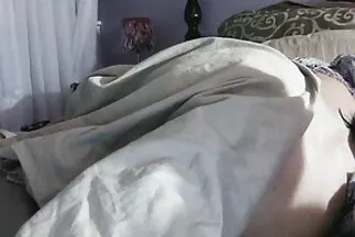 Adja magát, szőrös pina dugás hogy leszakítsák.