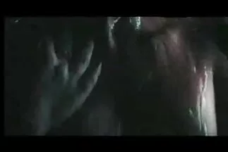 A gyönyörű nővére úgy spriccelős pina döntött, hogy marad, és a saját bátyjával szar.